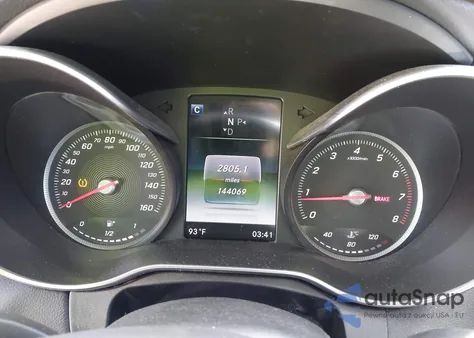 2016 Mercedes-Benz C 300 4Matic из США, поврежденный, VIN WDDWF4KB9GR139425